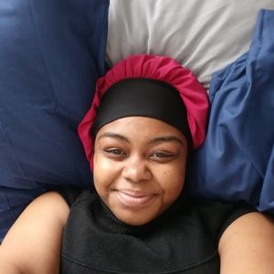 Meet your Posher, Emon